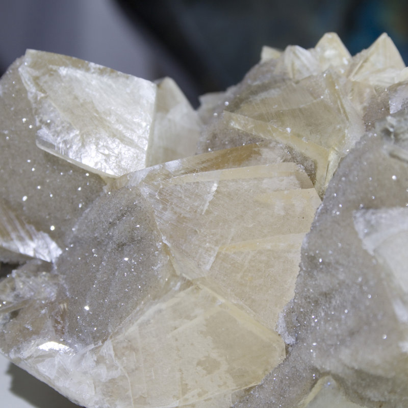 Grappe Powellite fluorescente