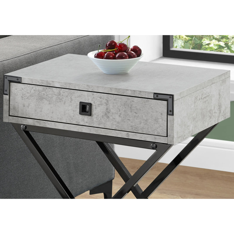 Table d'appoint chic avec une spacieuse base rectangulaire rectangulaire en stratifié gris et des pieds en métal noir