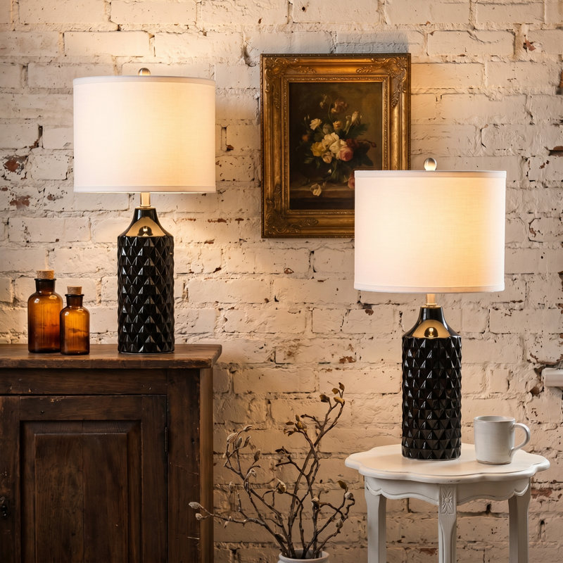 Creight Ceramic Table Lamp, Black