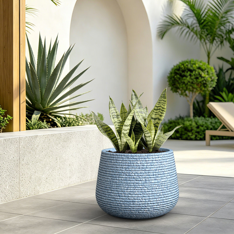 Pot à fleurs rond Durx-Litecrete, H 13,8 po x l 15,4 po x P 15,4 po, Bleu clair