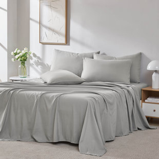  Clara Clark 1800 Series Bed Sheet Sets - Stay fit on Mattress  with Elastic Straps at Corners - King, Black : Home & Kitchen