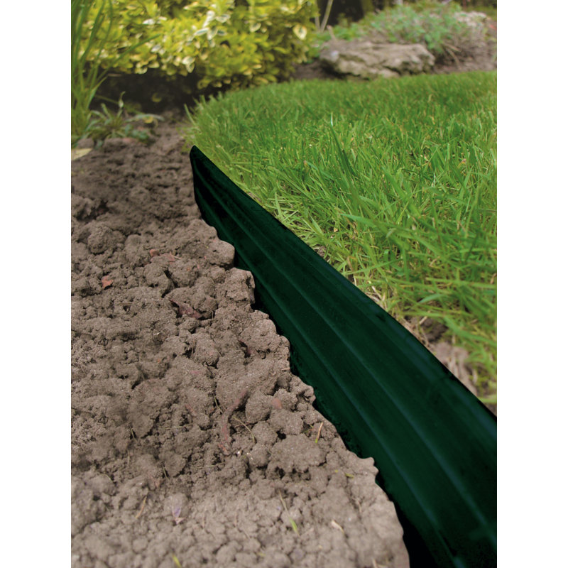 Swift Edge Rust-free Aluminium Garden Lawn & Border Edging - with connecting strips & fixing stakes, Green