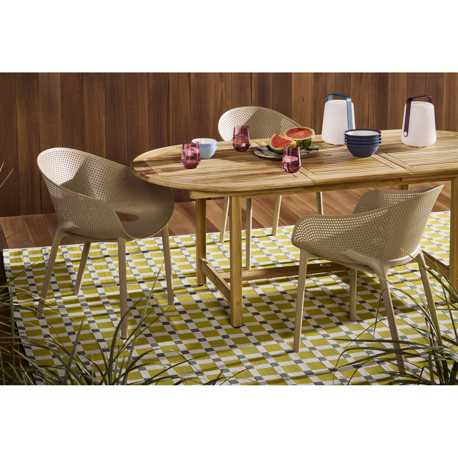 Icon Geometric Indoor Outdoor Green Rug, Rectangle 8'10" x 11'10"
