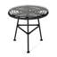 Table d'appoint grise avec un élégant design en verre trempé et une structure stable