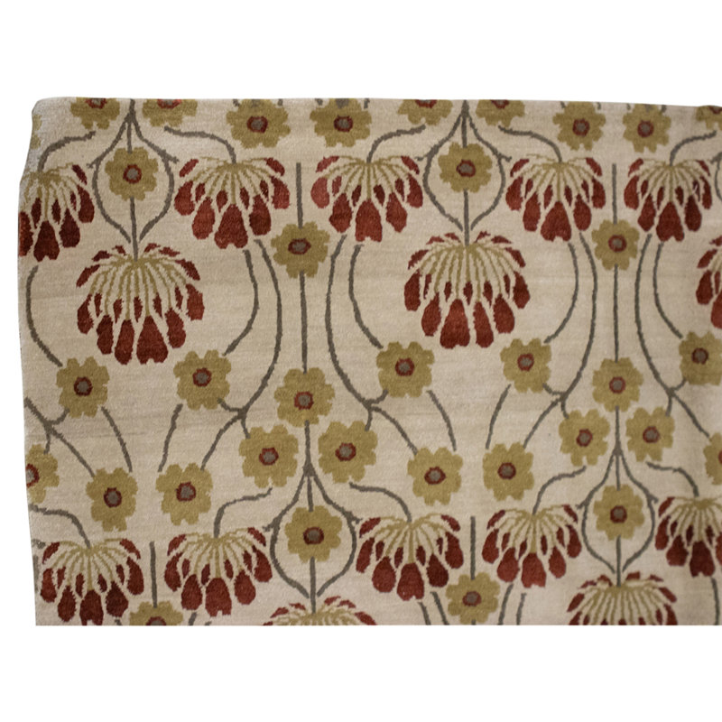 Hand Knotted Area Rug in Ivory
