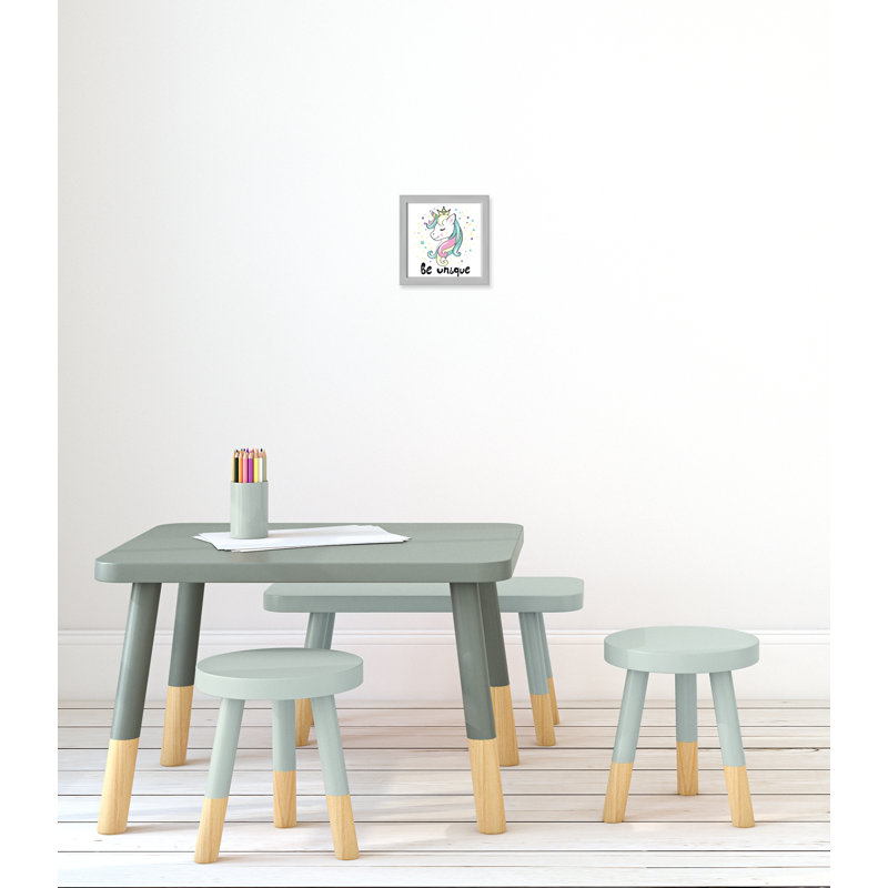 «Be Unique», impression sur papier licorne, H 8 po x l 8 po x P 1,18 po, Encadré de boîte argent