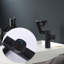Robinet à poignée simple chic 360 ° noir mat