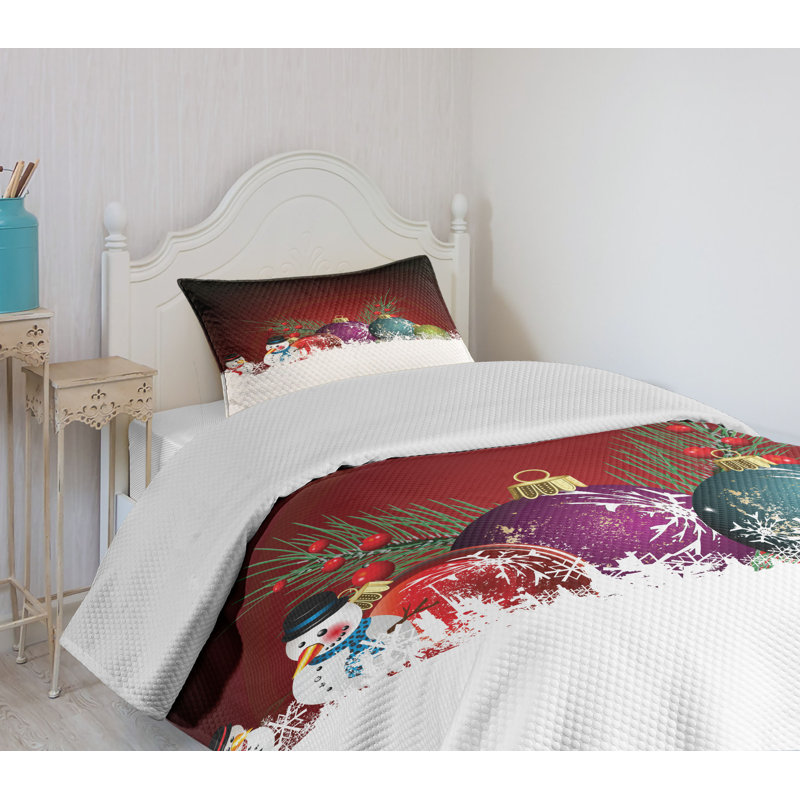 White Twin Kids Unisex Christmas Bedspread Set