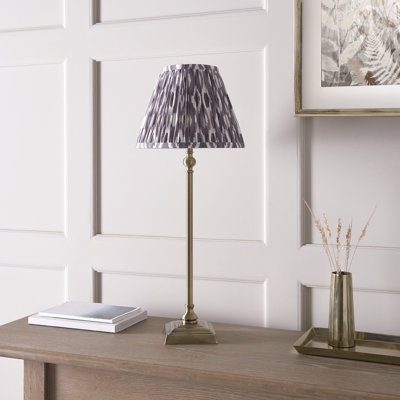 Lila Table light with 25cm shade