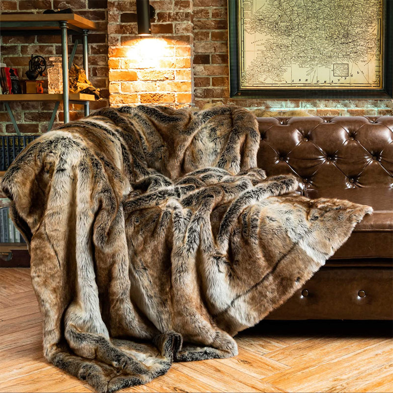 Berkely Throw Blanket