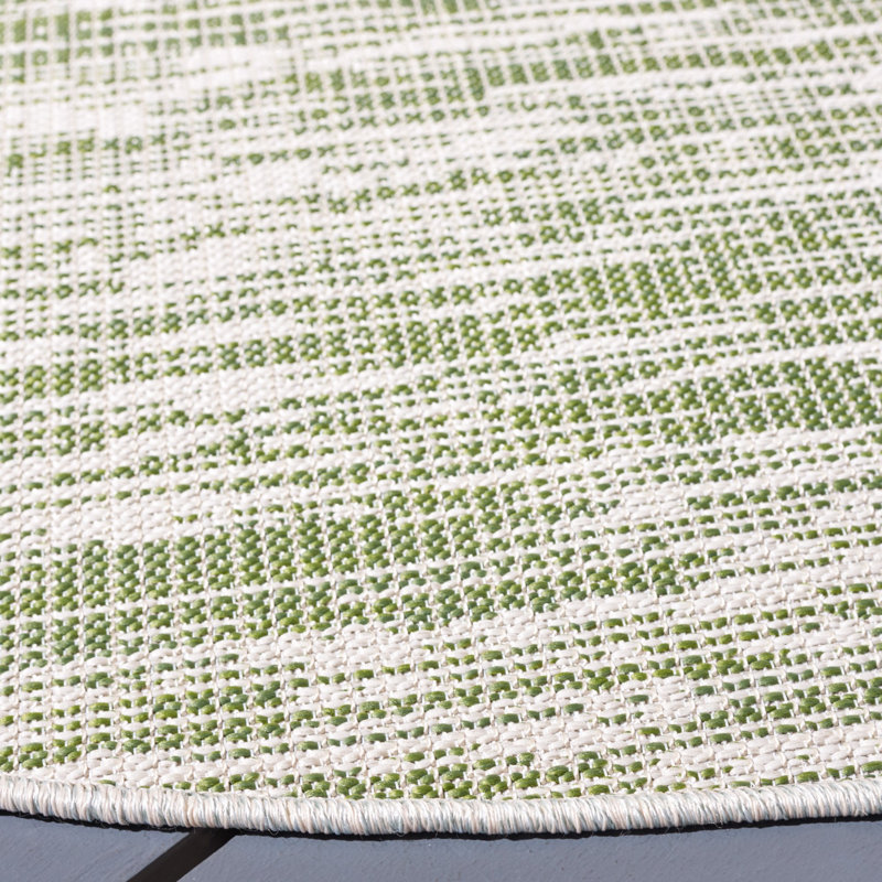Hampton Performance Abstract Indoor/Outdoor Area Rug, Round 6'5"