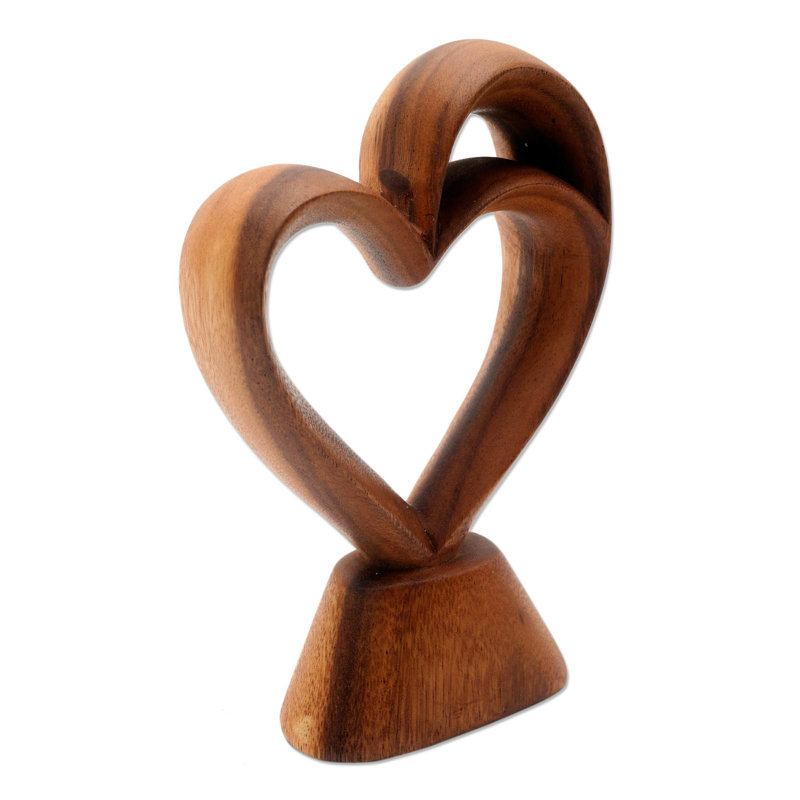 Sculpture Ivy Bronx Love