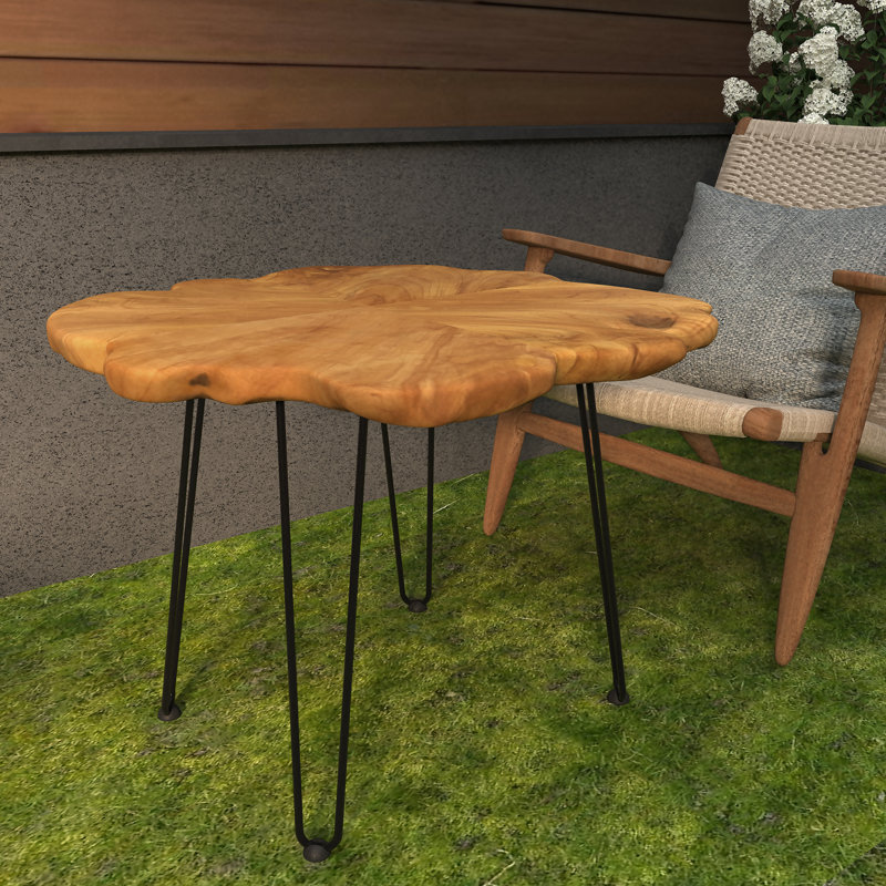 Table basse en bois massif