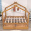 Lit plateforme double en bois avec tiroirs de rangement et structure en forme de maison-553256183