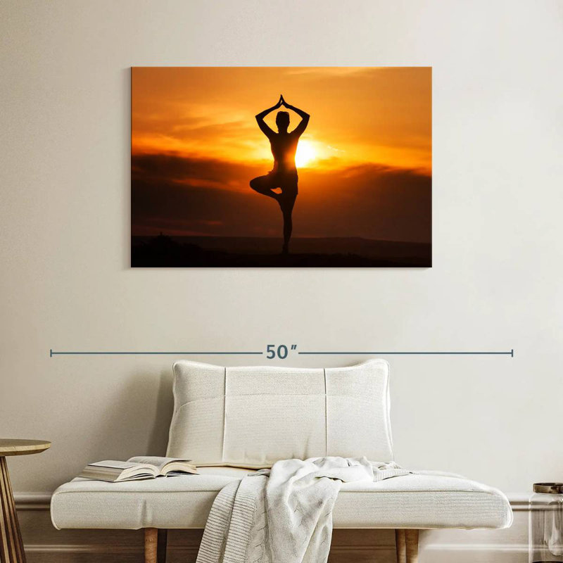 Silhouette de kerrick yoga au coucher du soleil, H 26 po x l 39 po