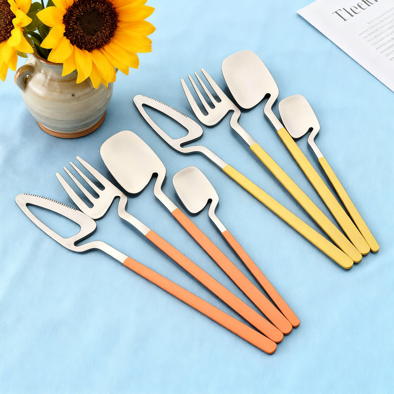 Ensemble de couverts à suspendre pour 2, ensemble de couverts en acier inoxydable 8 pièces avec finition satinée, ustensiles allant au lave-vaisselle pour la maison et le restaurant