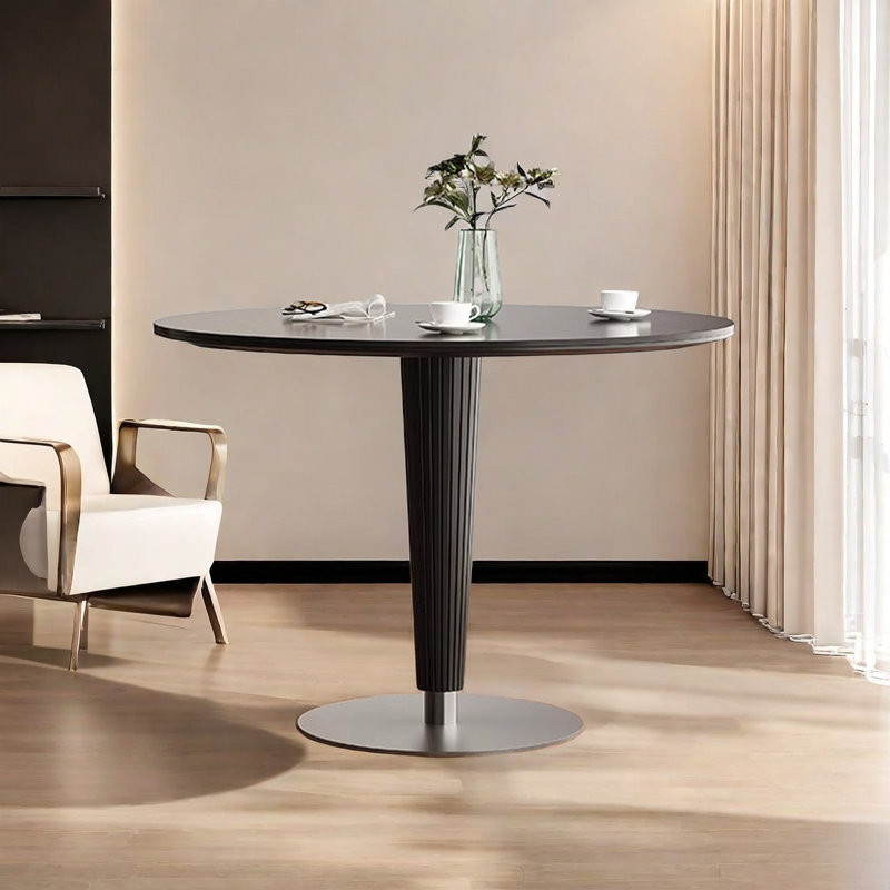 Sotaro, Noir, noir, noir, noir, Noir / argenté, H 29,5 po x L 47,2 po x l 47,2 po
