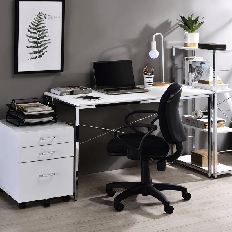 Élégant bureau blanc avec base luge