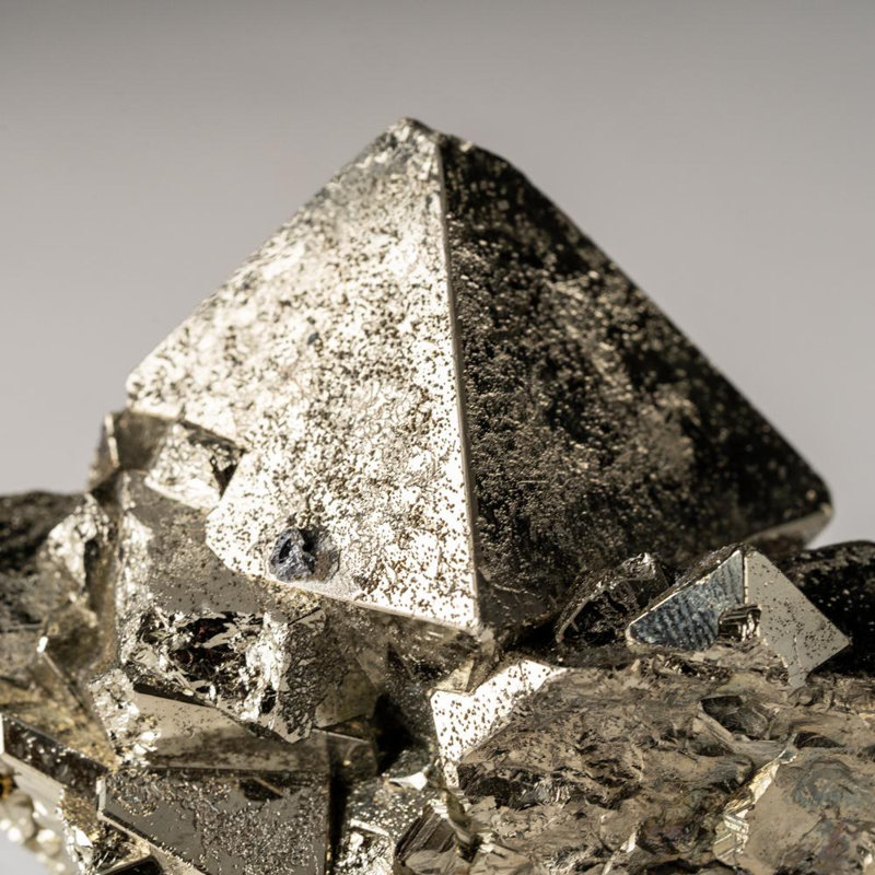 Sculpture pyrite