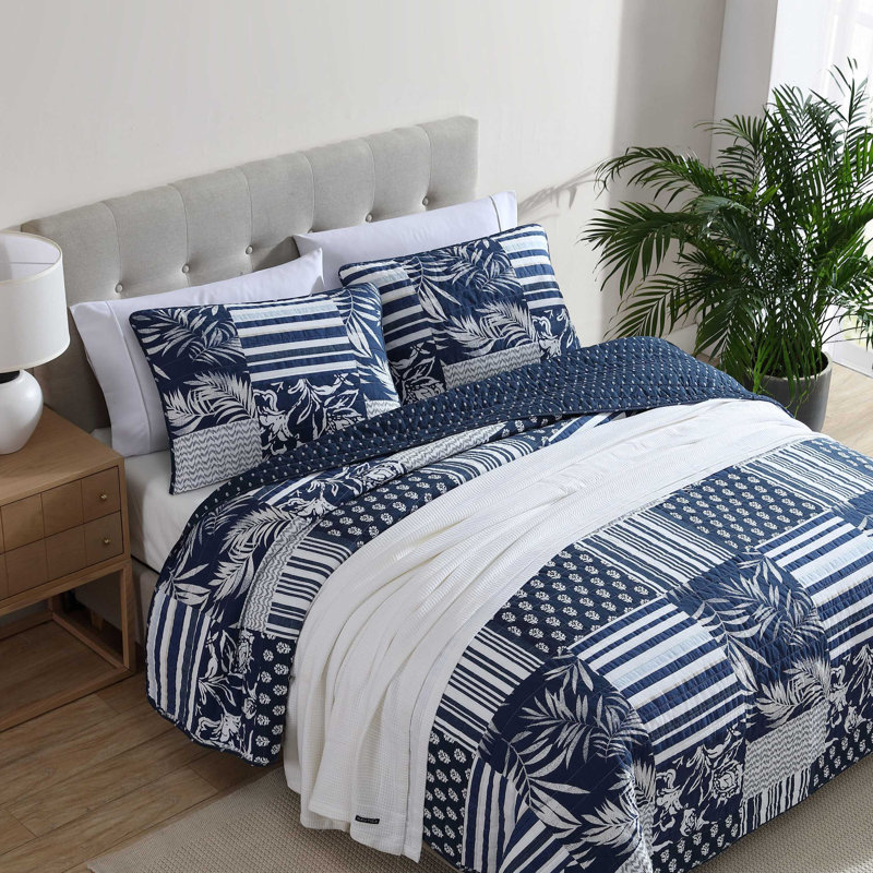 Nautica Avalon Patchwork Cotton Reversible Navy Quilt Set, Queen