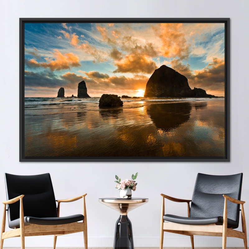 Print on Canvas, 25 cm H x 35 cm W, Black Floater Framed