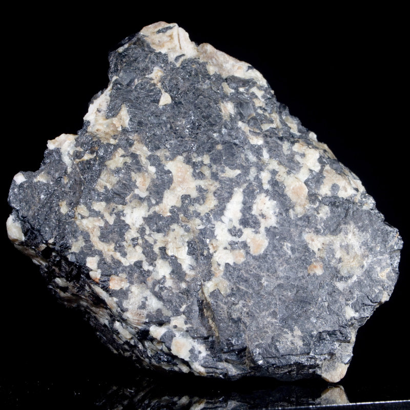 Rouge et blanc willemite avec Franklinite. Mine Franklin, Franklin, NJ, États-Unis