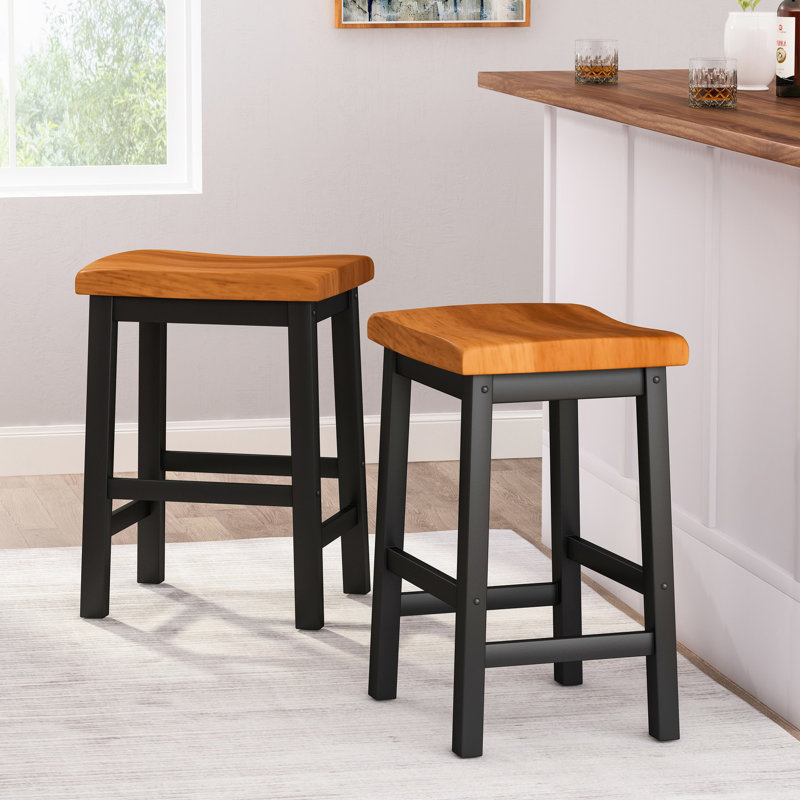 Tabouret de 24 po en noyer