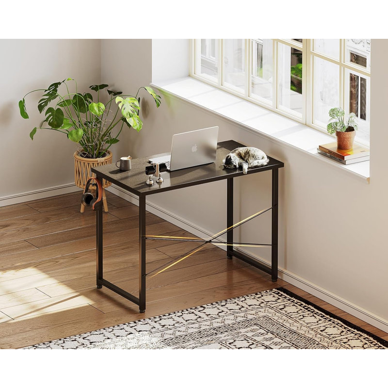 Bureau d'ordinateur compact pour bureau à domicile et bureau, table d'écriture peu encombrante avec crochets pour casque d'écoute, structure en métal robuste et bureau imperméable, conception moderne facile à assembler