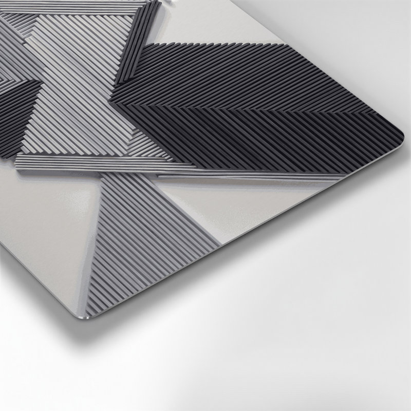 «Geometric Abstraction 23», art mural gris en métal, H 8 po x l 10 po