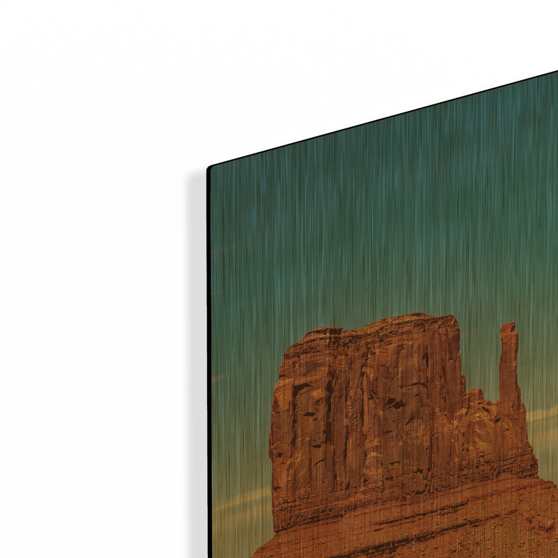 Tableau mural en métal doré « Utah - Monument Valley 2 » par AKG, 91,4 cm x 61 cm, 36 po x 24 po
