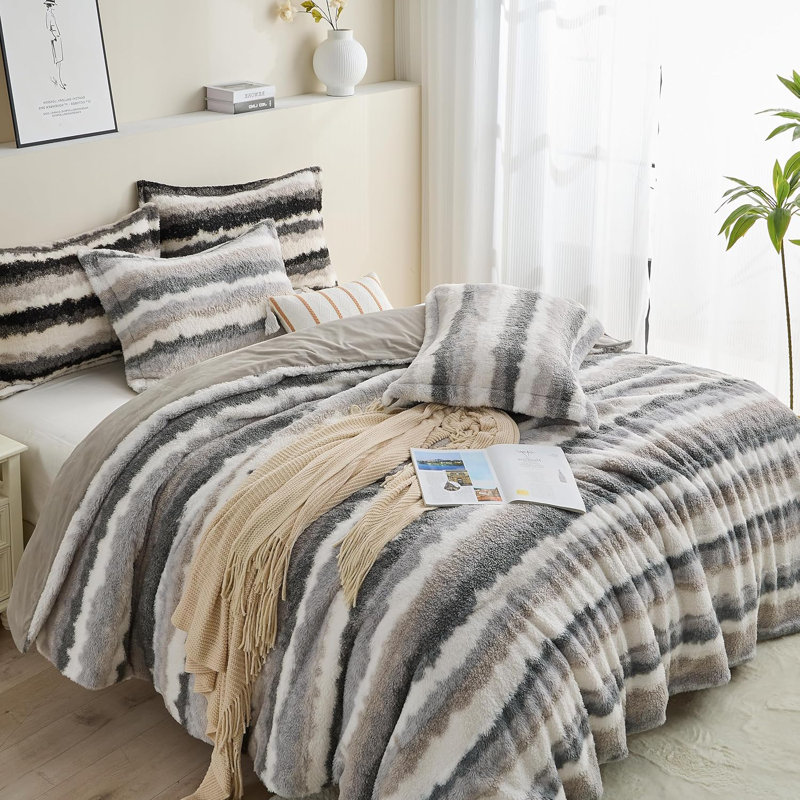 Ensemble de housse de couette en fausse fourrure Simple & Opulence, Gris, Housse de couette grand et 2 taies d'oreiller stan