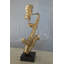 Statue en résine Warlo a saxophone - Taille: L 13 po x l 5 po x H 25 po.