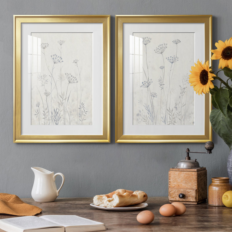 Neutre Queen Anne's Lace I, reproduction encadrée de qualité supérieure - prête à être accrochée, Cadre doré