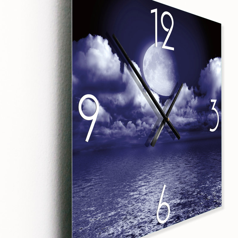 Horloge murale, Petit