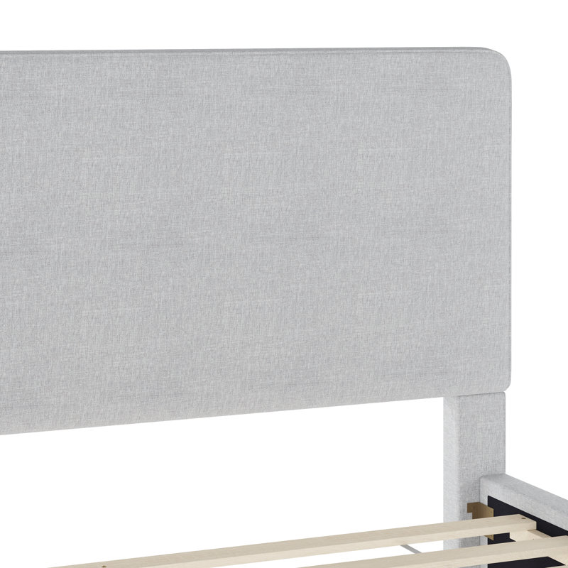Lit plateforme tapissier avec tête de lit passepoilée Martha Stewart Britta, Grand, Gris