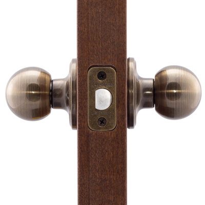 Ball 2.8'' Diameter Passage (Hall & Closet)