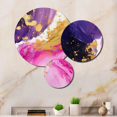 Abstract Wall Decor on Metal