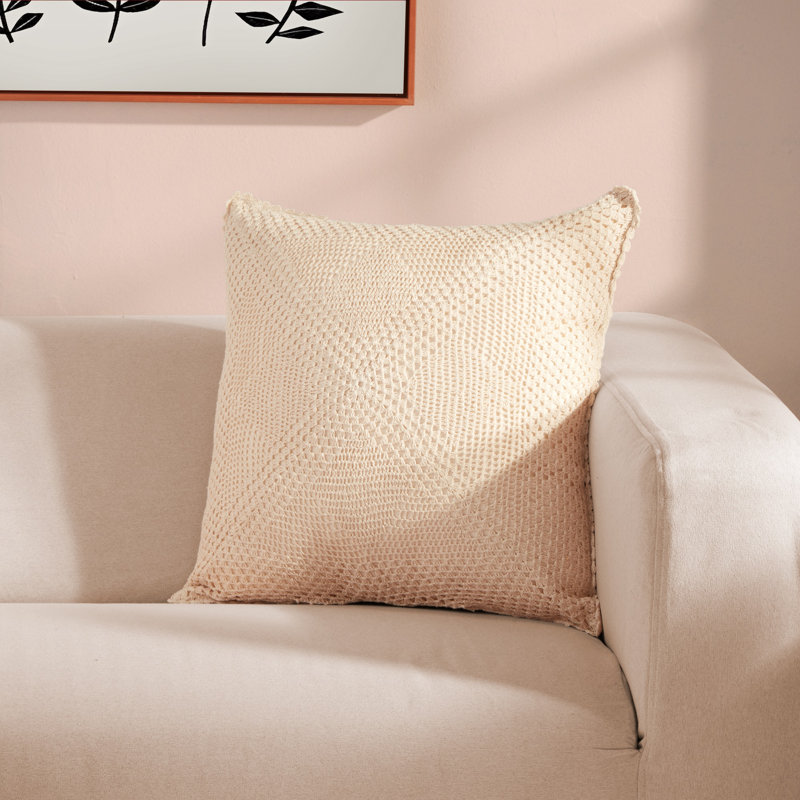 Amelia Pillow
