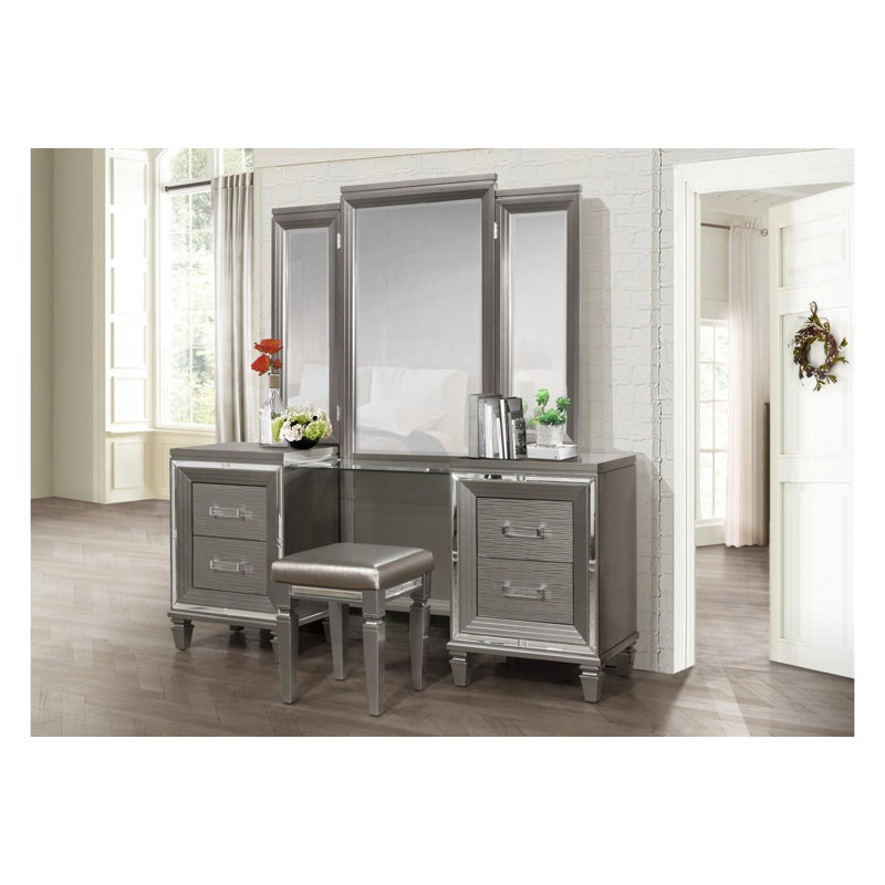 Ensemble de chambre avec lit tapissier Estrellas Wiley, Très grand