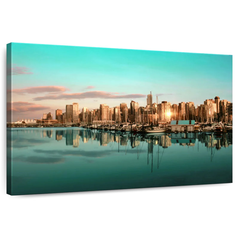 Nicci Vancouver Skyline au coucher du soleil, H 20 po x l 30 po