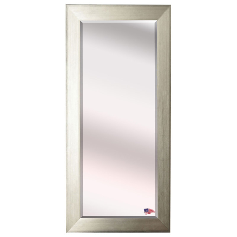 Miroir mural biseauté, H 67 po x l 32 po