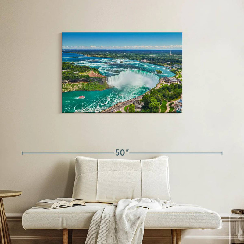 Alvord Scenic Horseshoe Falls, H 24 po x l 36 po