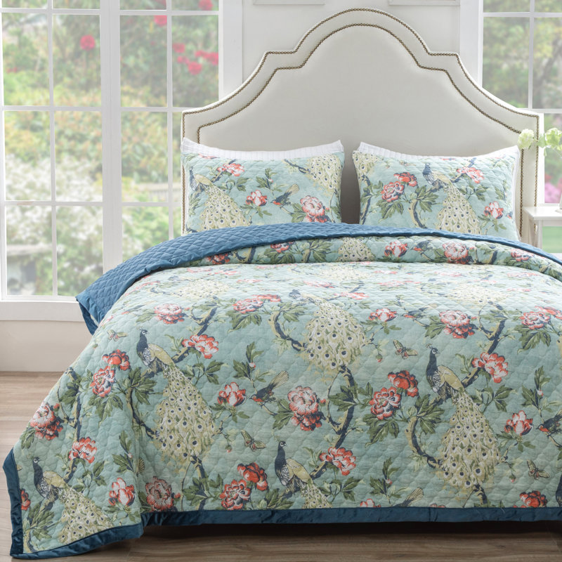 King Blue Reversible Microfiber Quilt Set with Edge Embellishment