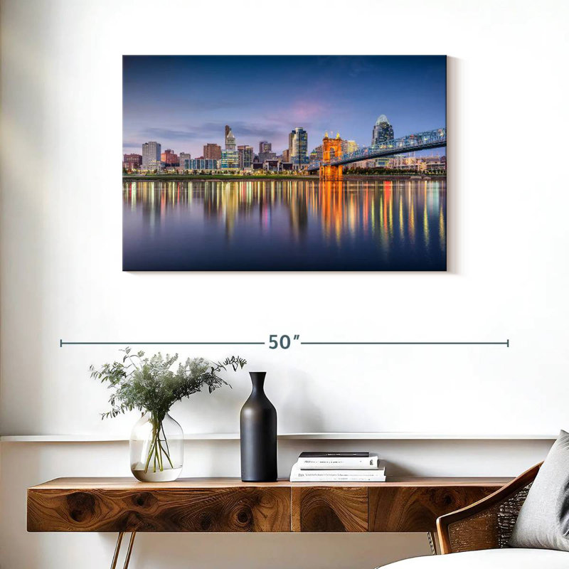 Hannes Cincinnati City Skyline, H 24 po x l 36 po