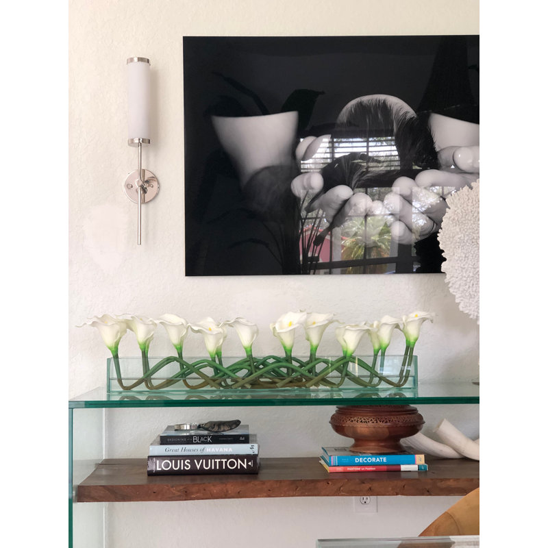 Moderna Lillies Arrangement in Planter, White