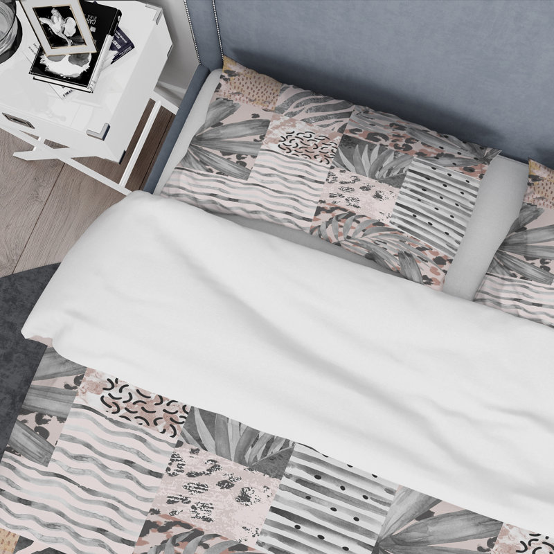 Silver Flower Patchwork Abstract Duvet Cover, King Duvet Cover + 2 King Shams