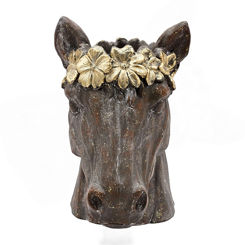 Statue de cheval à fleurs avec couronne de feuilles d'or