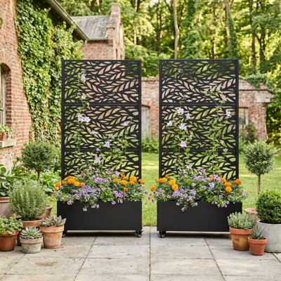 Boîte à fleurs en métal avec treillis et roues (ensemble de 2)