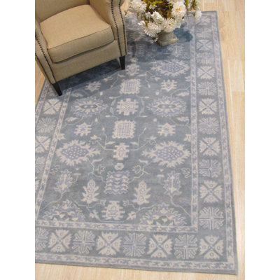 Celyn Gray Hand Tufted Wool Area Rug