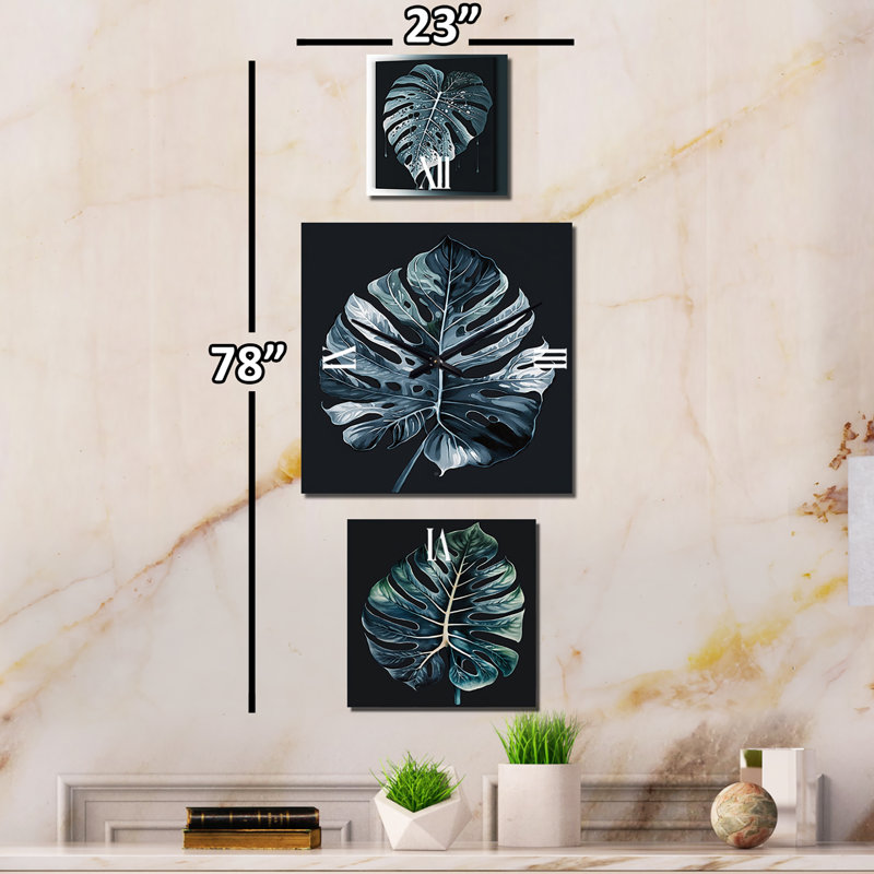 Sakhi Metal Wall Clock